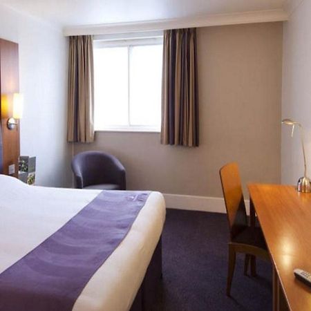 Premier Inn Kettering Exterior foto